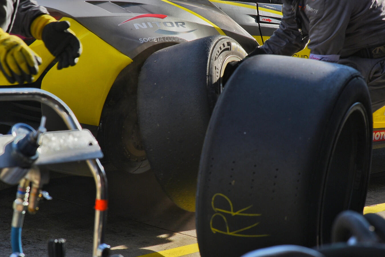 Pit-stop