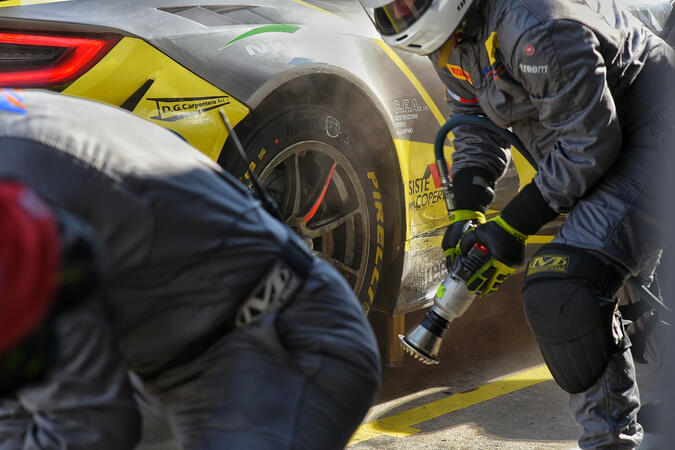 Pit-stop